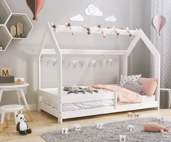 Detská posteľ domček