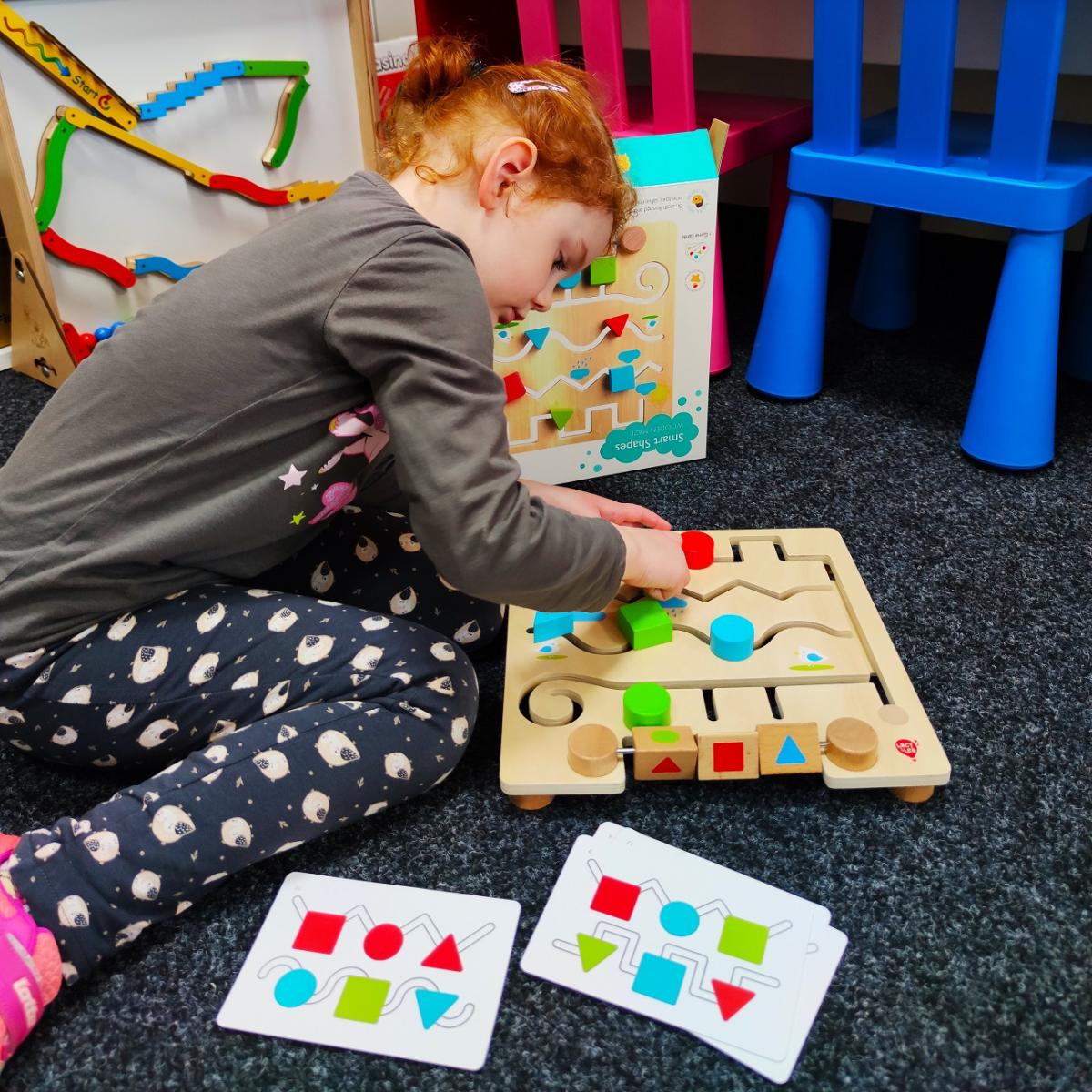 Montessori drevený labyrint Geometrické tvary