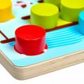 Montessori drevená farebná mozaika s veľkými kolíkmi