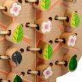 Montessori drevený prevliekací a šnurovací set - Strom